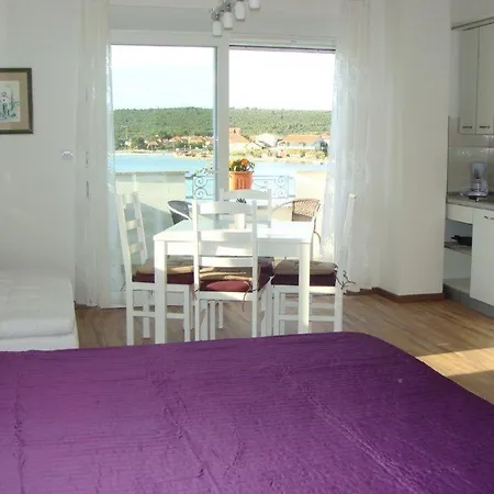 House Apartmán Sukošan