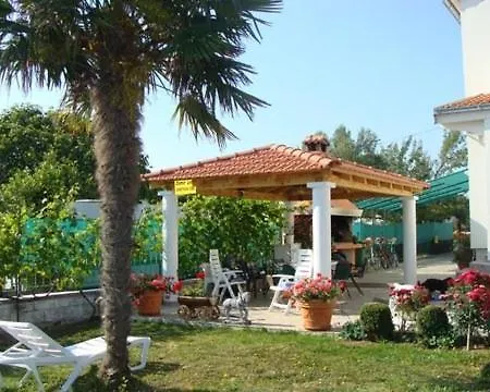 Daire House