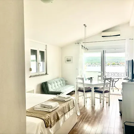 Daire House Sukošan